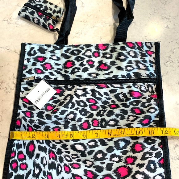 Fashion Print Bag/Lunch? - Picture 4 of 14